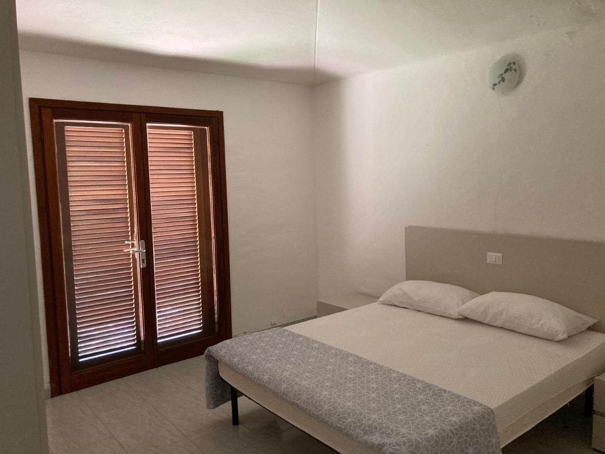 Residenze Gambaru Villa San Teodoro  Luaran gambar